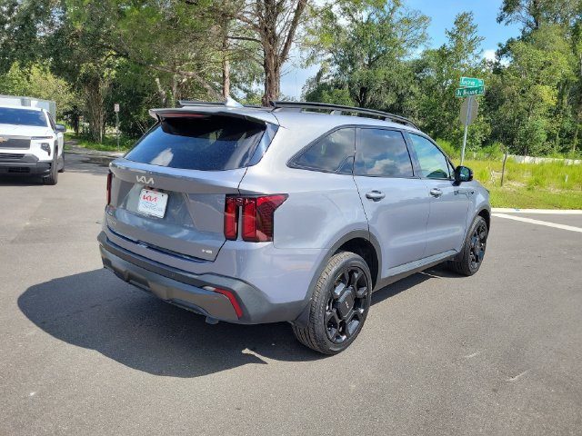 Used 2024 Kia Sorento X-Line EX AWD/4WD image 2
