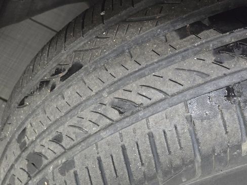 Used 2022 Ford Edge Titanium w/ Equipment Group 301A image 10