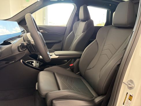 New 2026 BMW X1 xDrive28i w/ Technology Package AWD/4WD image 5