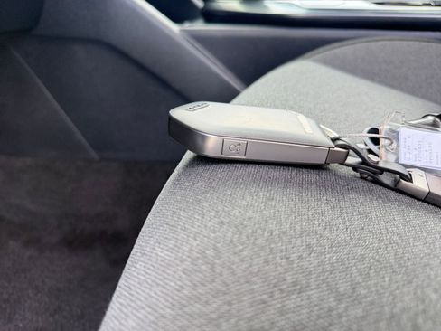 Used 2025 Kia K4 LXS image 25