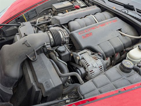 Used 2009 Chevrolet Corvette Coupe RWD image 25