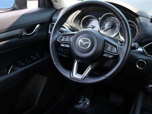 Used 2021 MAZDA CX-5 Touring FWD image 22