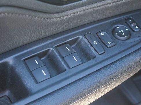 Certified 2023 Honda Odyssey Touring image 19