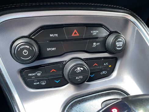 Used 2020 Dodge Challenger SXT w/ Blacktop Package RWD image 21