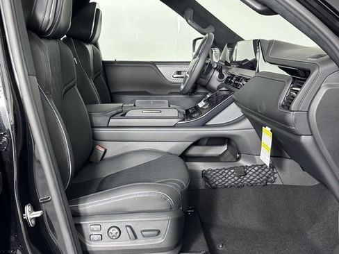 New 2026 INFINITI QX80 Autograph w/ Premium Cargo Package image 31