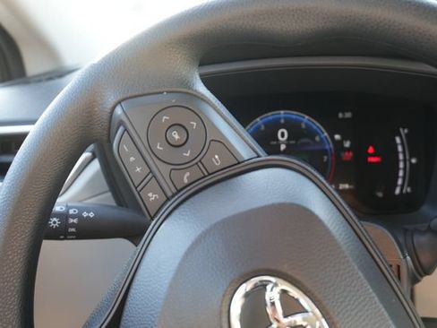 Used 2026 Toyota Corolla Cross L FWD image 22
