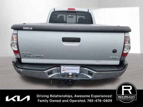 Used 2012 Toyota Tacoma 2WD Access Cab w/ SR5 Pkg image 5