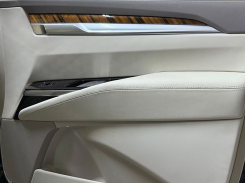 New 2025 Cadillac Escalade Sport Platinum w/ LPO, ONYX Package image 60