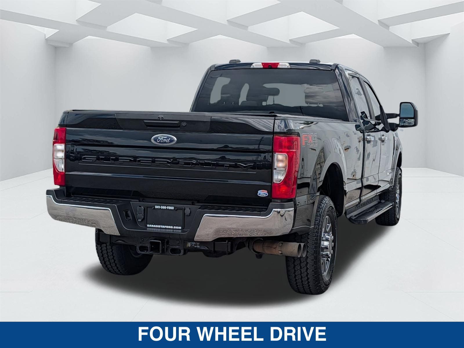 Used 2021 Ford F350 XL w/ STX Appearance Package AWD/4WD image 5