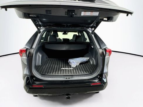 Used 2023 Toyota RAV4 SE w/ Weather & Moonroof Package AWD/4WD image 26