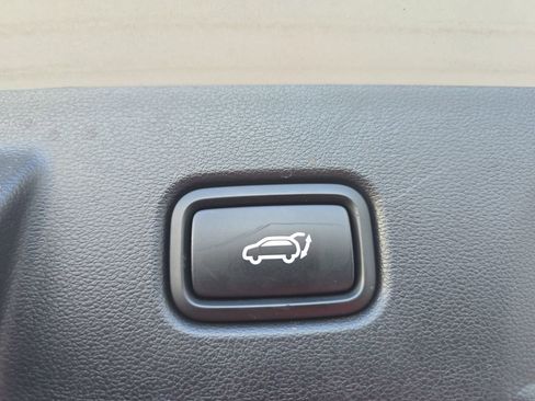 Used 2025 Hyundai Tucson SEL FWD image 13