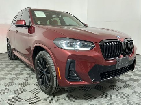 Certified 2024 BMW X3 xDrive30i w/ M Sport Package AWD/4WD image 4