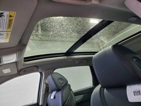 New 2026 Acura MDX SH-AWD image 21