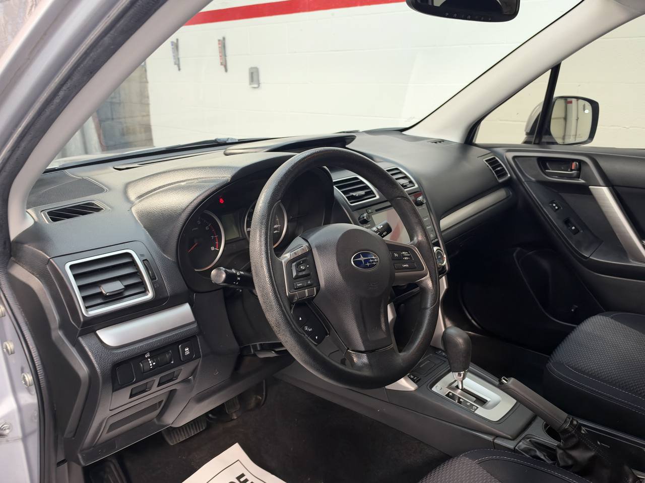 Used 2016 Subaru Forester 2.5i Premium w/ All-Weather Package AWD/4WD image 17