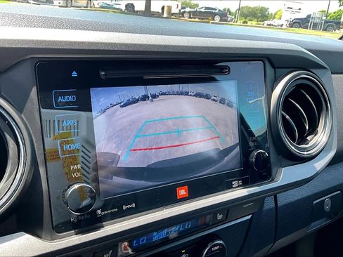 Used 2019 Toyota Tacoma TRD Sport w/ TRD Premium Sport Package RWD image 27