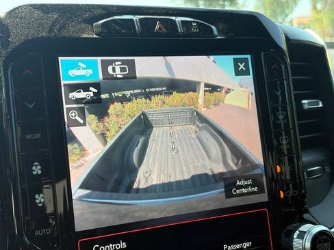 Used 2019 RAM 2500 Laramie w/ Night Edition AWD/4WD image 16