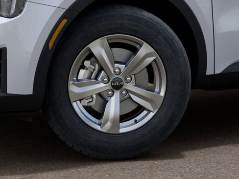 New 2026 Kia Sorento LX image 10
