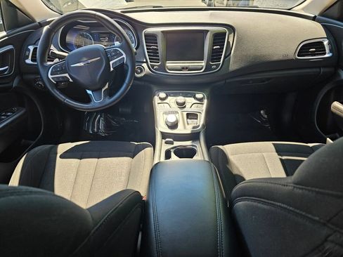 Used 2015 Chrysler 200 Limited w/ Comfort Group FWD image 18
