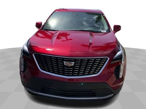 Certified 2023 Cadillac XT4 Premium Luxury FWD image 4