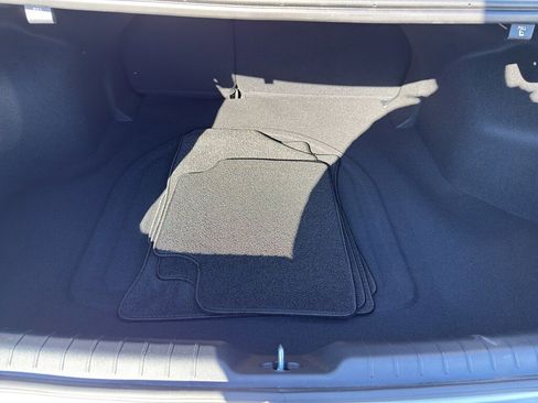 Used 2025 Kia K4 EX image 17