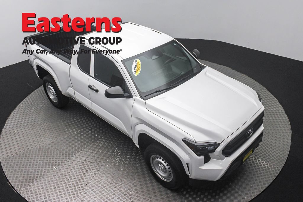 Used 2024 Toyota Tacoma SR RWD image 4