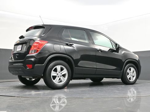 Certified 2020 Chevrolet Trax LS image 37