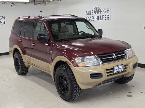 Used 2002 Mitsubishi Montero XLS AWD/4WD image 17