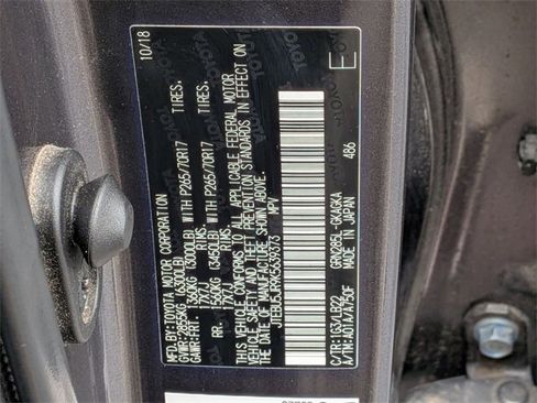 Used 2019 Toyota 4Runner SR5 image 41