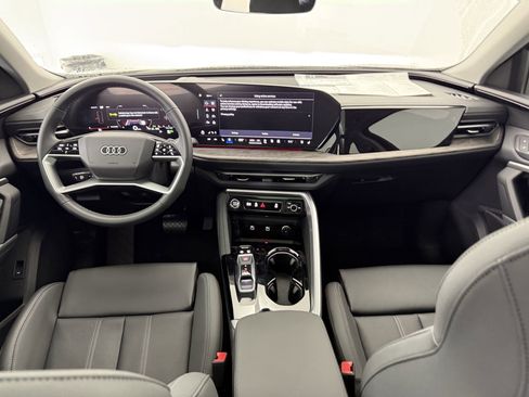 New 2025 Audi Q5 Premium Plus image 16