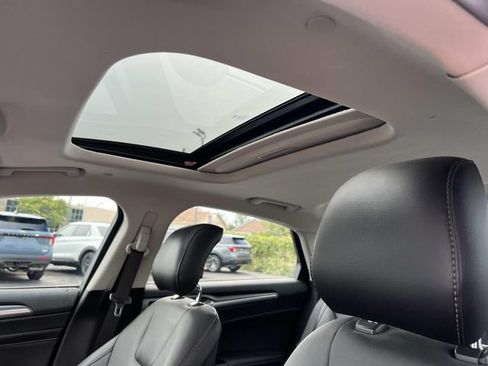Used 2014 Ford Fusion Titanium FWD image 20