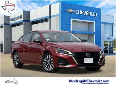 Used 2025 Nissan Altima 2.5 SV