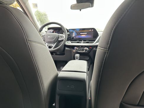 New 2025 Chevrolet Trax ACTIV w/ Driver Confidence Package image 25