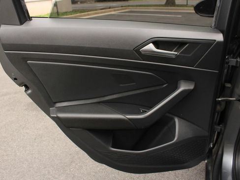 Used 2021 Volkswagen Jetta R-Line FWD image 20