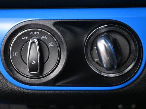 Used 2025 Porsche 718 Cayman S image 21