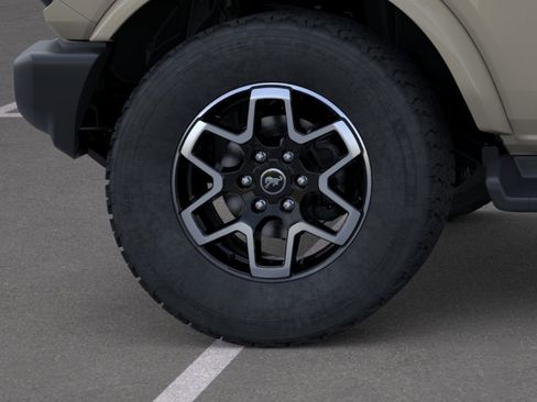 New 2026 Ford Bronco Outer Banks AWD/4WD image 21