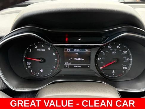Used 2021 Chevrolet TrailBlazer LT w/ Premium Seating Package FWD image 18