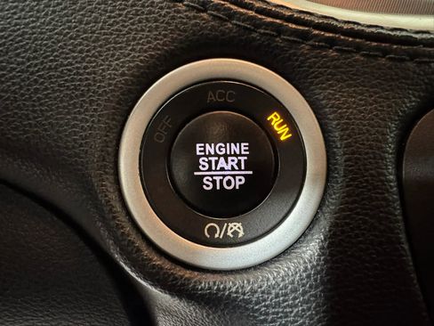 Used 2020 Dodge Charger Scat Pack image 17