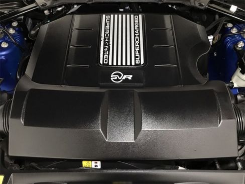 Used 2017 Land Rover Range Rover Sport SVR image 31