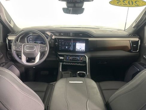 Used 2025 GMC Sierra 2500 Denali w/ Denali Reserve Package image 21