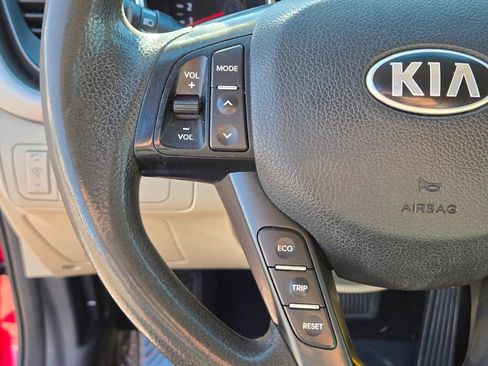 Used 2013 Kia Optima LX FWD image 17