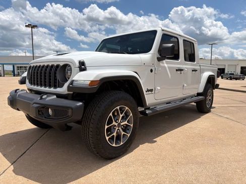 New 2026 Jeep Gladiator Sport AWD/4WD image 8