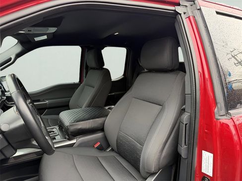 Used 2021 Ford F150 XLT w/ Equipment Group 302A High image 23