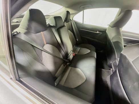 Used 2018 Toyota Camry LE w/ Protection Package (Q2) FWD image 24