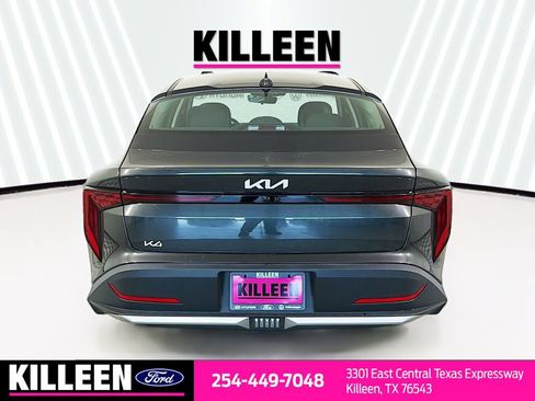 Used 2025 Kia K4 FWD image 8