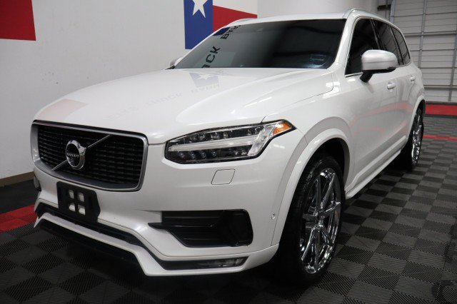 Used 2018 Volvo XC90 T5 R-Design w/ Convenience Package FWD image 3