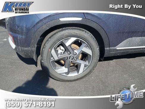 New 2026 Hyundai Venue SEL image 5