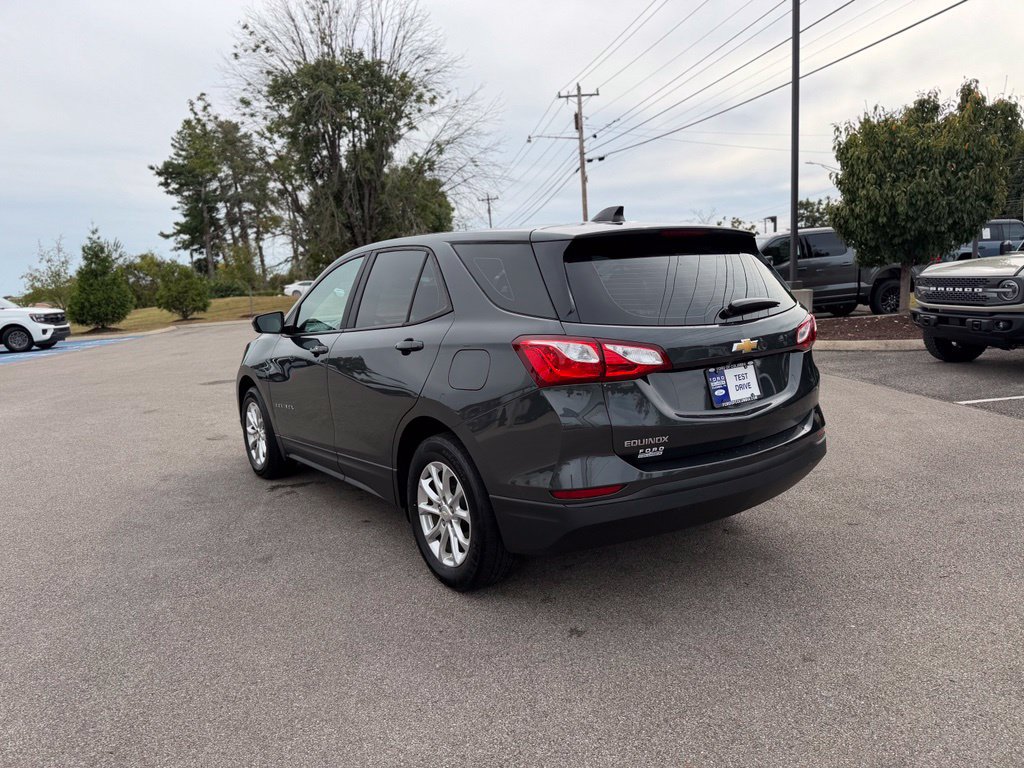 Used 2021 Chevrolet Equinox LS FWD image 5