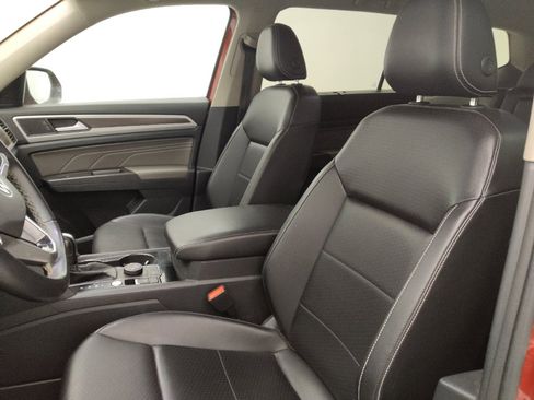 Used 2022 Volkswagen Atlas SE image 17