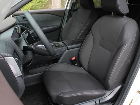 Used 2023 Nissan Rogue S AWD/4WD image 14
