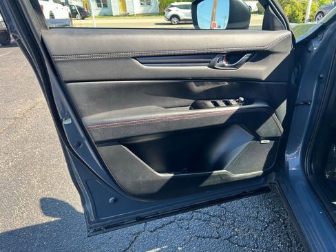 Used 2023 MAZDA CX-5 Carbon Edition image 13